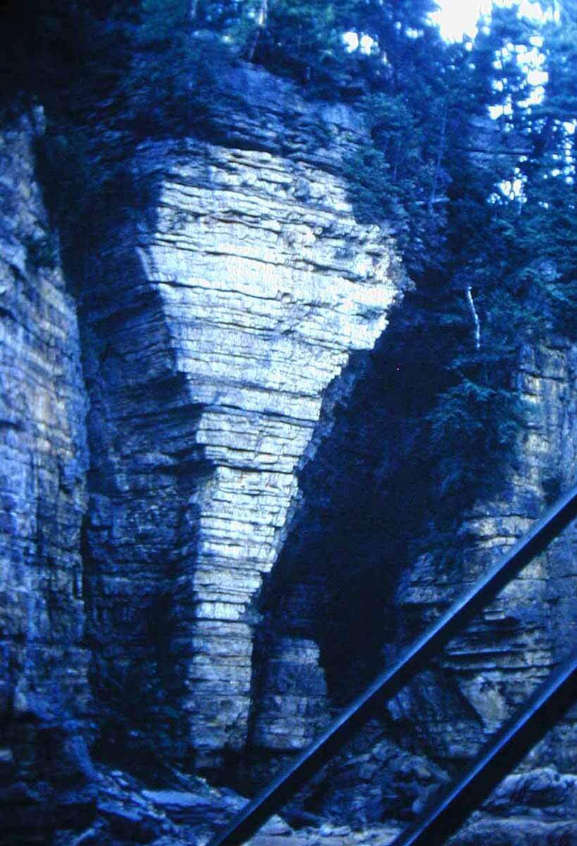 Slide example 01 before restoration